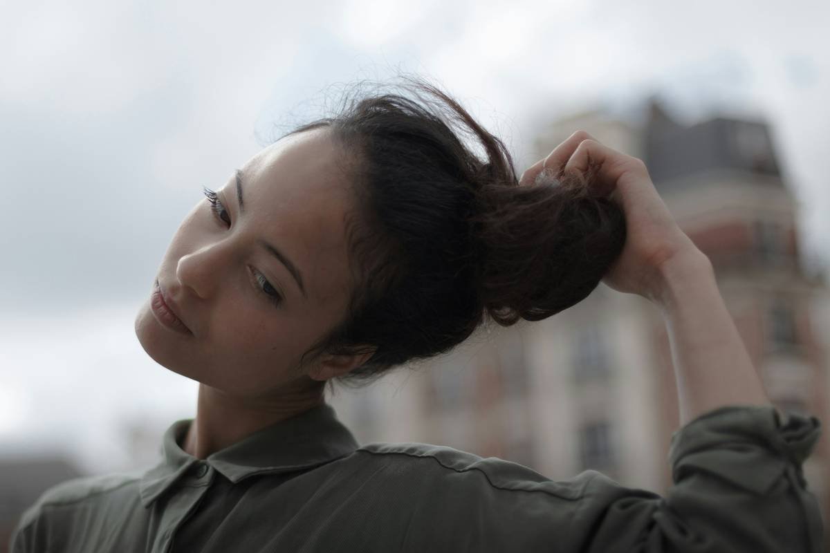 Busy-Day Solutions: 7 Expert-Backed Hair Bun Hacks for Flawless, Frizz-Free Updos in Under 5 Minutes