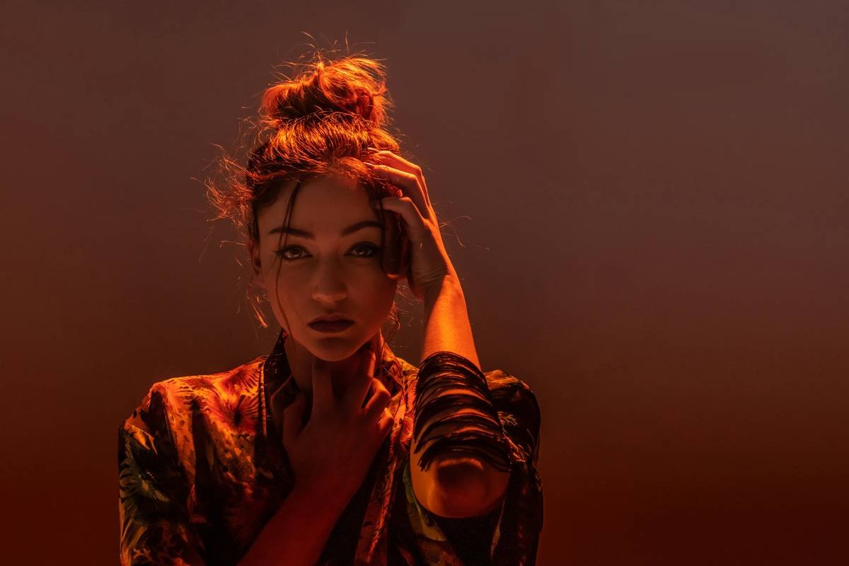 Fast Fixes for Hair Buns That Actually Stay Put All Day